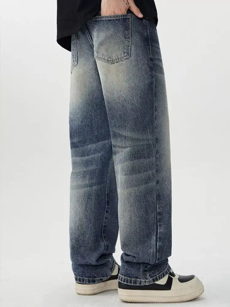 Men’s Vintage Wash Wide Leg Jeans