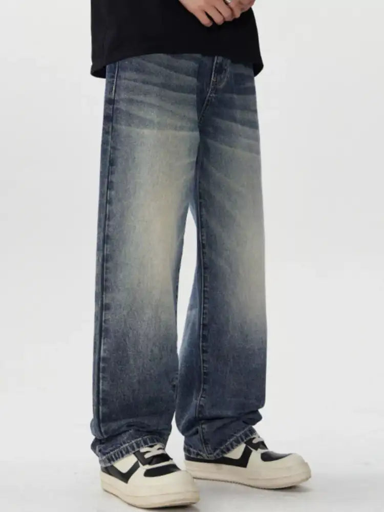 Men’s Vintage Wash Wide Leg Jeans
