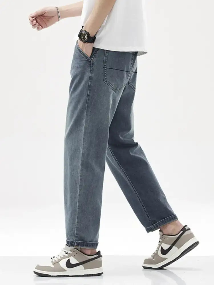 Men’s Vintage Washed Relaxed Fit Straight Leg Jeans