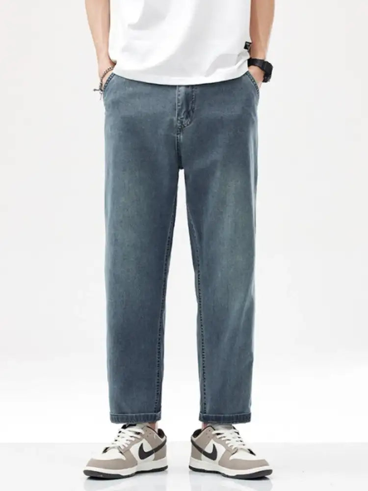 Men’s Vintage Washed Relaxed Fit Straight Leg Jeans