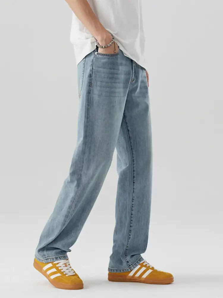 Men’s Wash Relaxed Fit Jeans