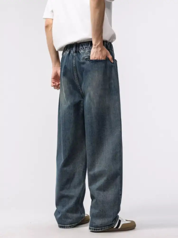 Men’s Wash Relaxed Fit Jeans