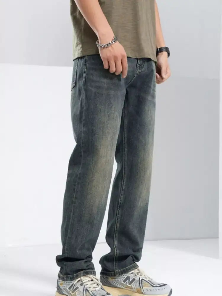 Men’s Wash Relaxed Fit Wide Leg Jeans