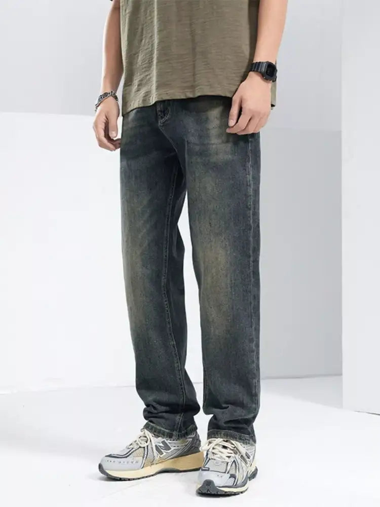 Men’s Wash Relaxed Fit Wide Leg Jeans