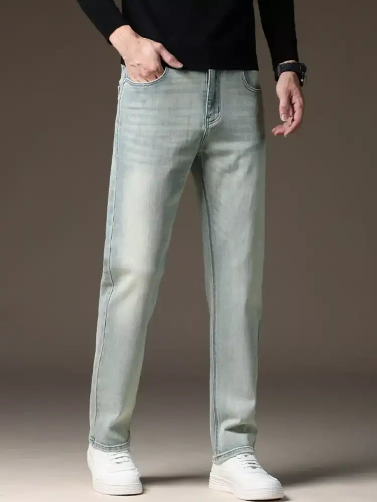 Men’s Wash Straight Fit Casual Jeans