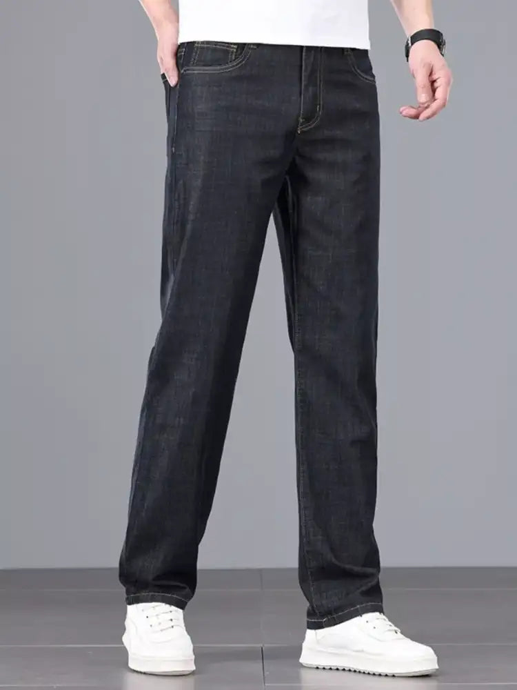 Men’s Wash Straight Leg Comfort Jeans