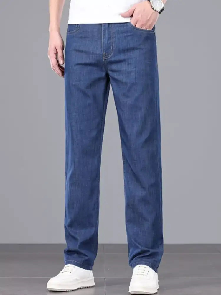 Men’s Wash Straight Leg Comfort Jeans