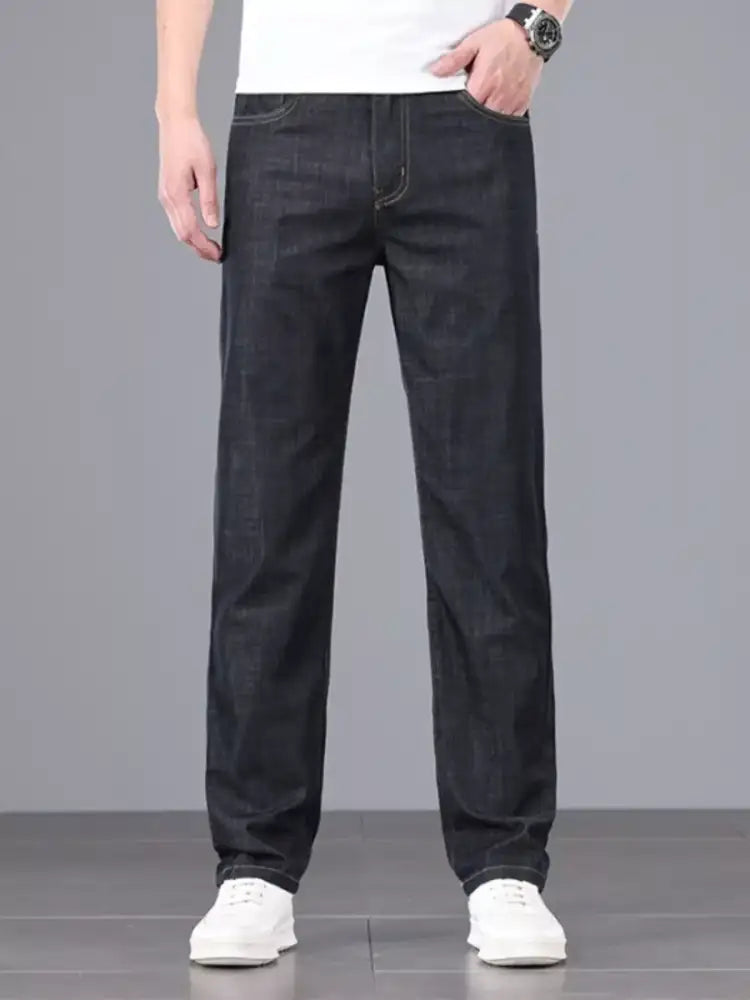 Men’s Wash Straight Leg Comfort Jeans