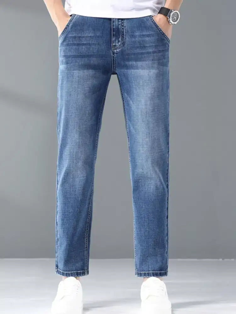 Men’s Wash Straight Leg Jeans