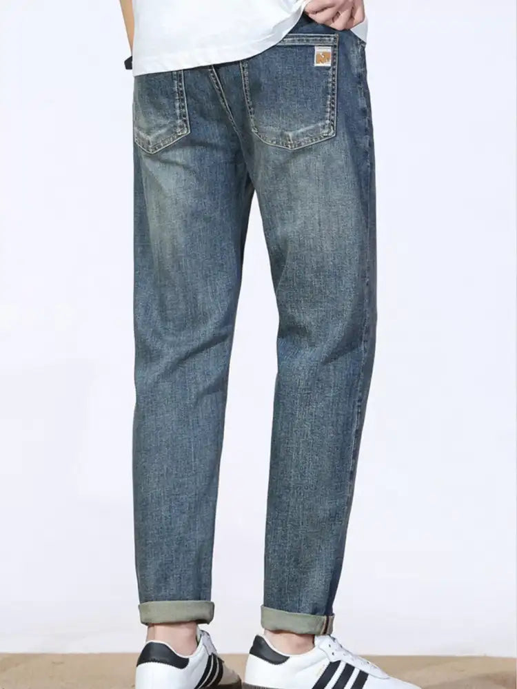 Men’s Wash Straight Leg Jeans