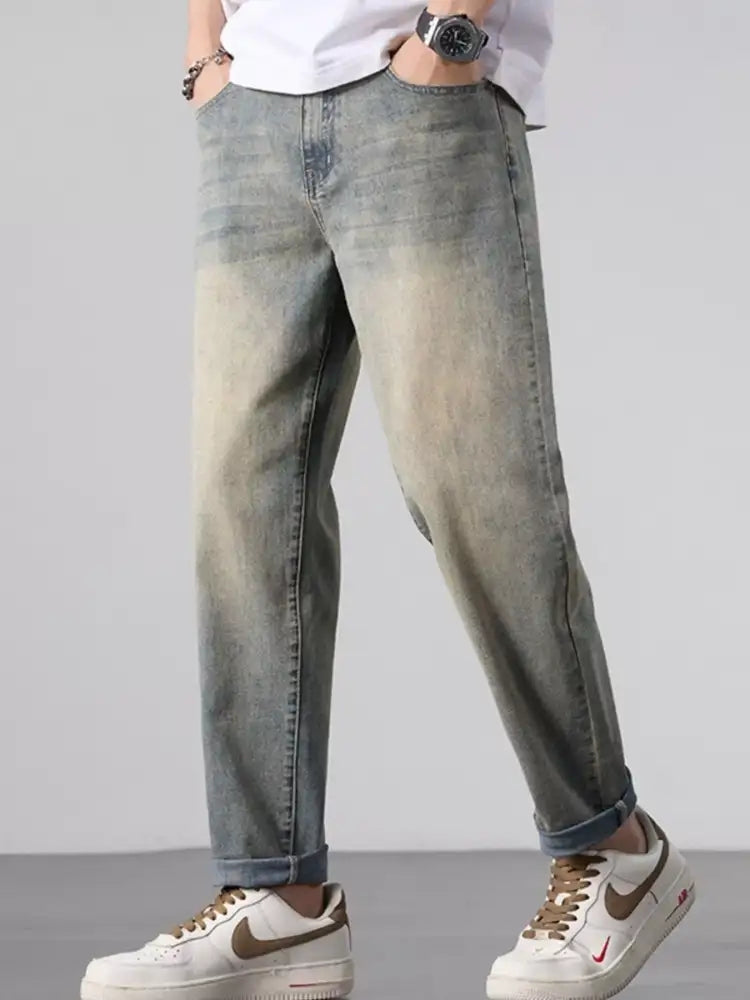 Men’s Wash Straight Leg Jeans