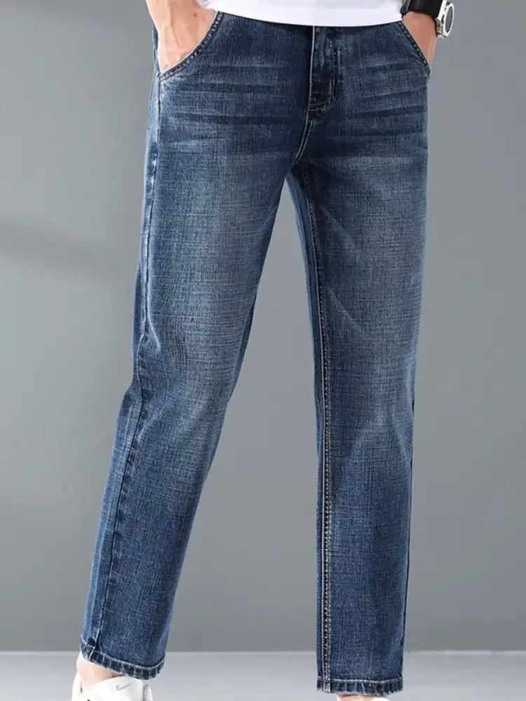 Men’s Wash Straight Leg Jeans