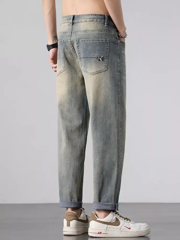 Men’s Wash Straight Leg Jeans