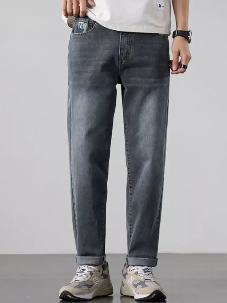 Men’s Wash Straight Leg Jeans