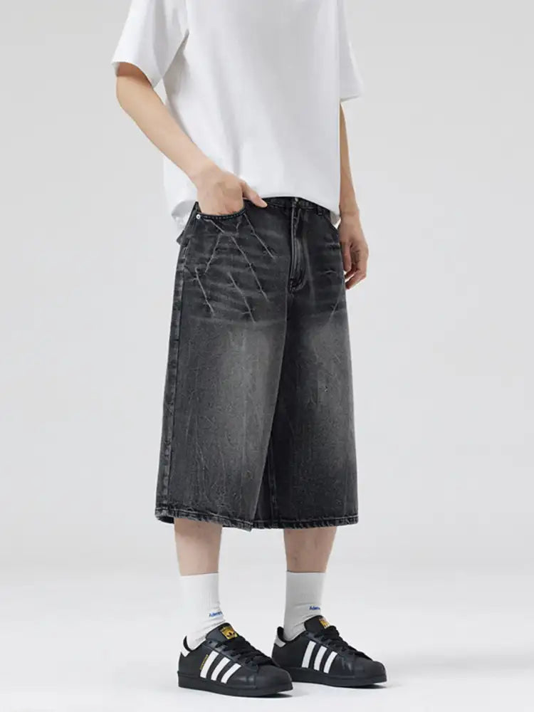 Men’s Wash Wide Leg Denim Shorts