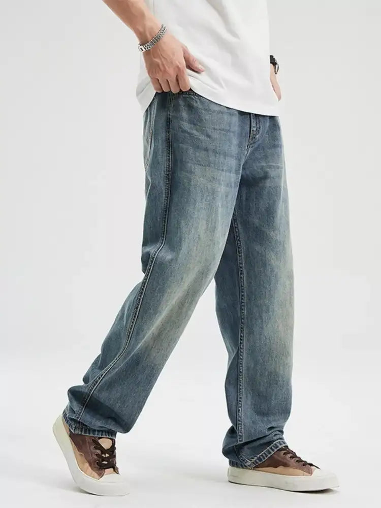 Men’s Washed Relaxed Fit Jeans