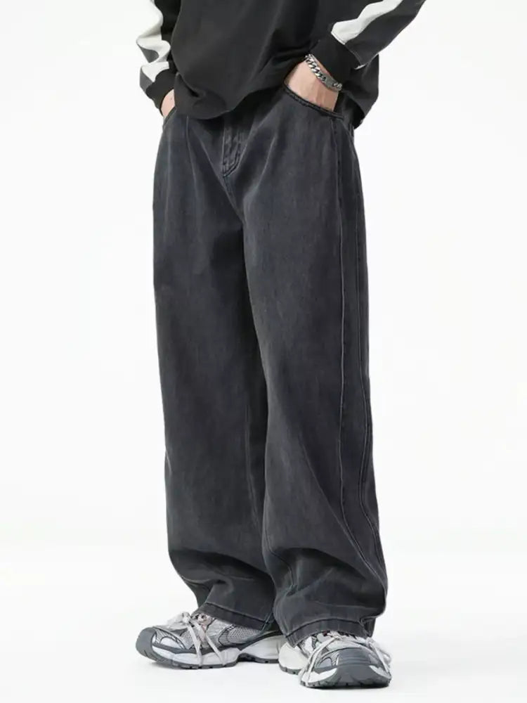 Men’s Washed Relaxed Fit Wide Leg Jeans