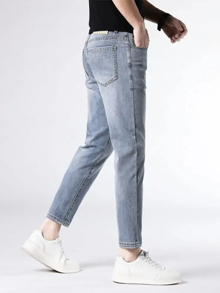 Men’s Washed Slim Fit Jeans