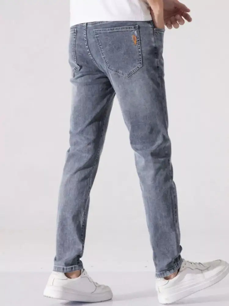 Men’s Washed Slim Fit Jeans