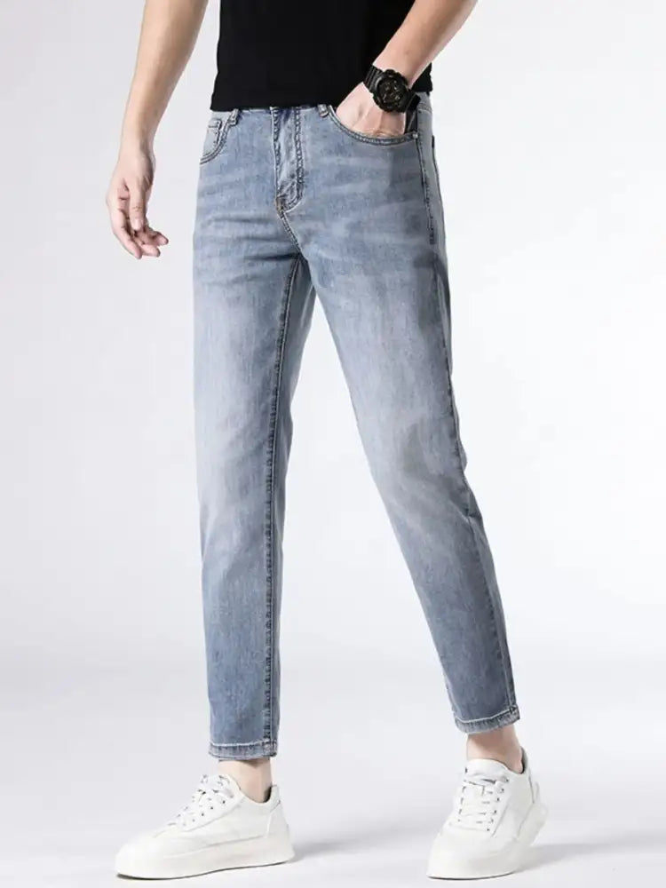 Men’s Washed Slim Fit Jeans