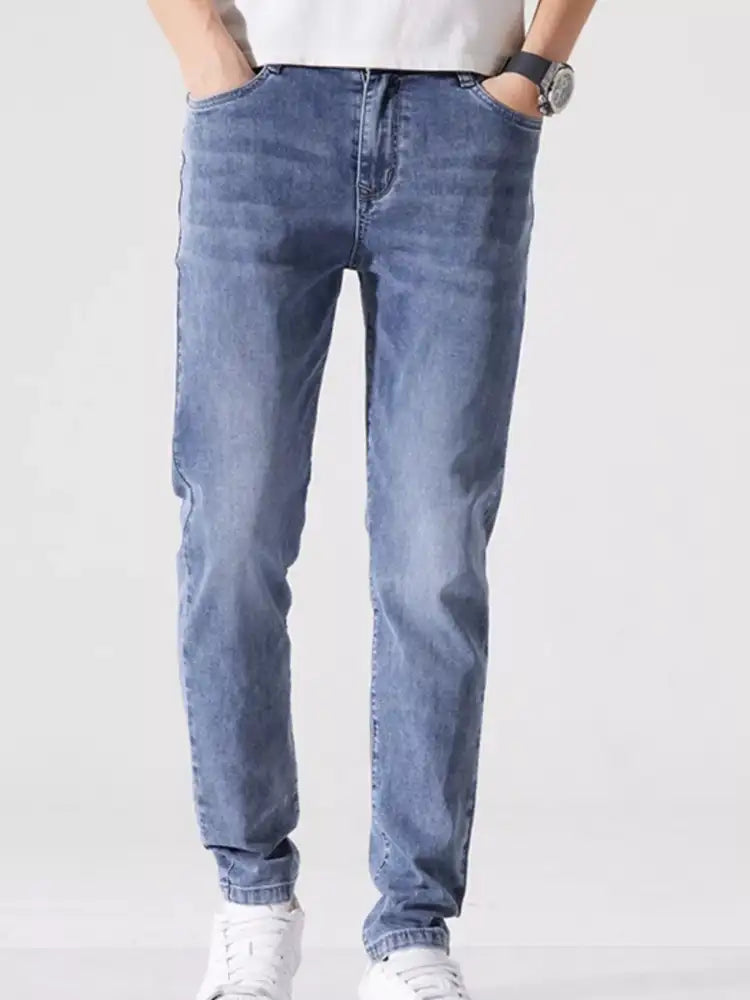 Men’s Washed Slim Fit Jeans