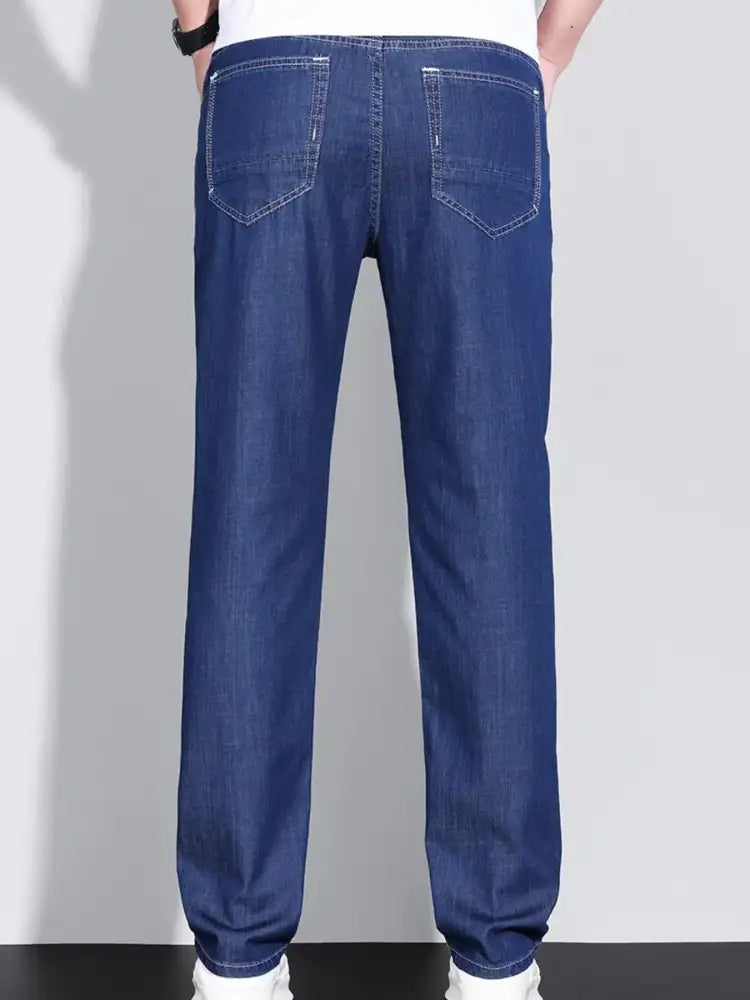 Men’s Washed Straight Fit Jeans
