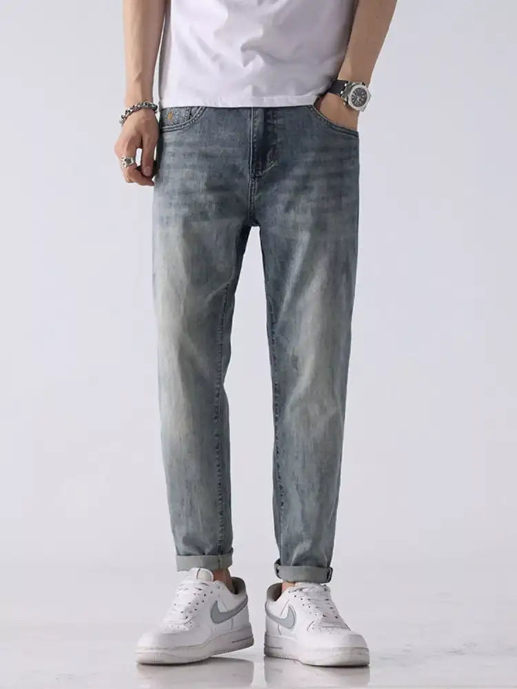 Men’s Washed Straight Fit Jeans