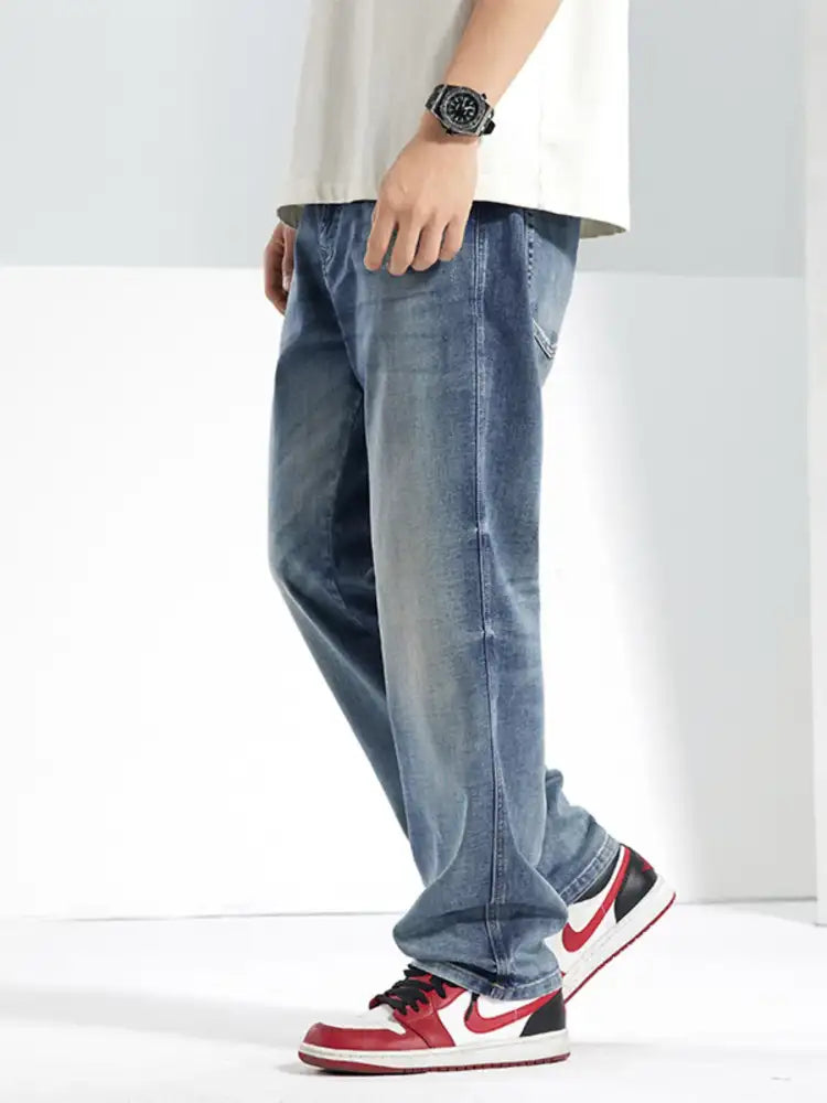 Men’s Washed Straight Jeans