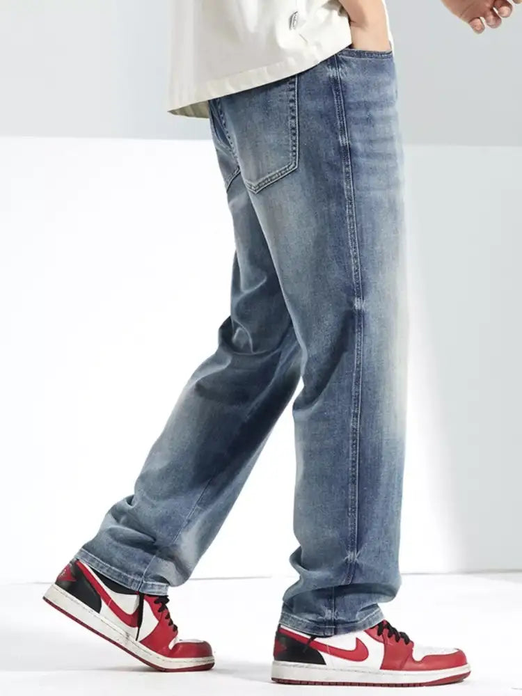 Men’s Washed Straight Jeans