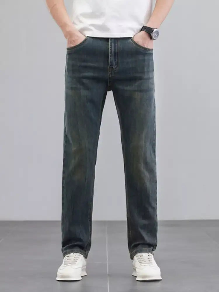 Men’s Washed Straight Leg Fit Jeans