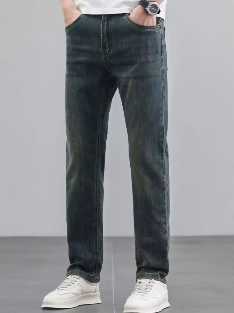 Men’s Washed Straight Leg Fit Jeans