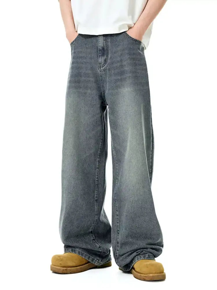 Men’s Washed Wide Leg Jeans