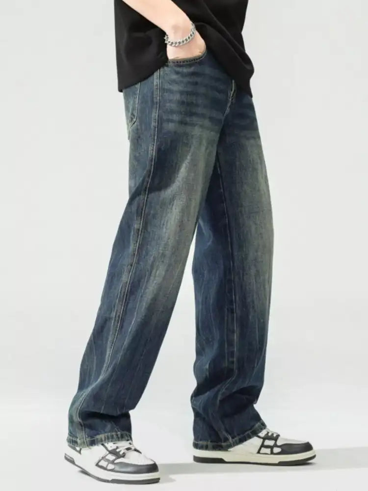 Men’s Washed Wide Leg Jeans