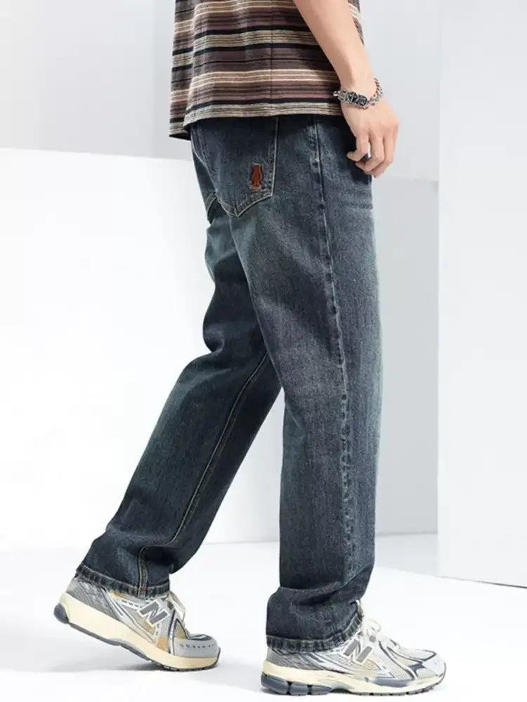 Men’s Washed Wide Leg Jeans
