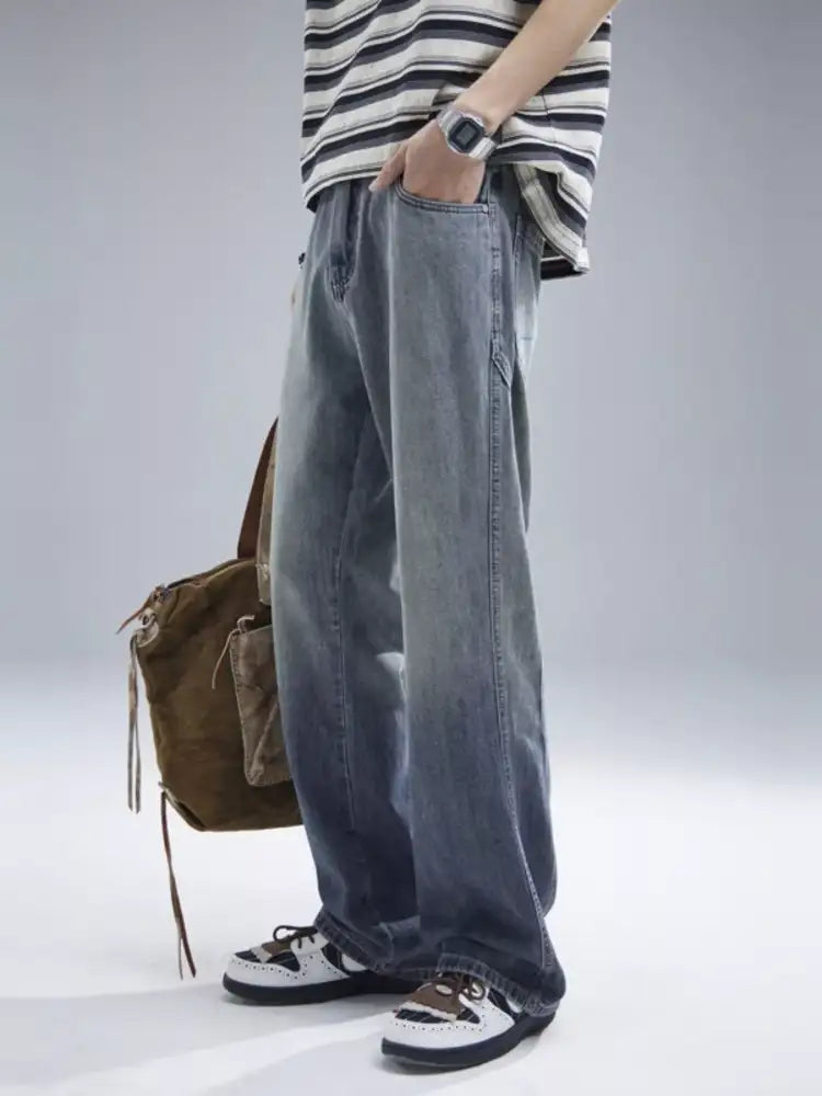 Men’s Washed Wide Leg Jeans