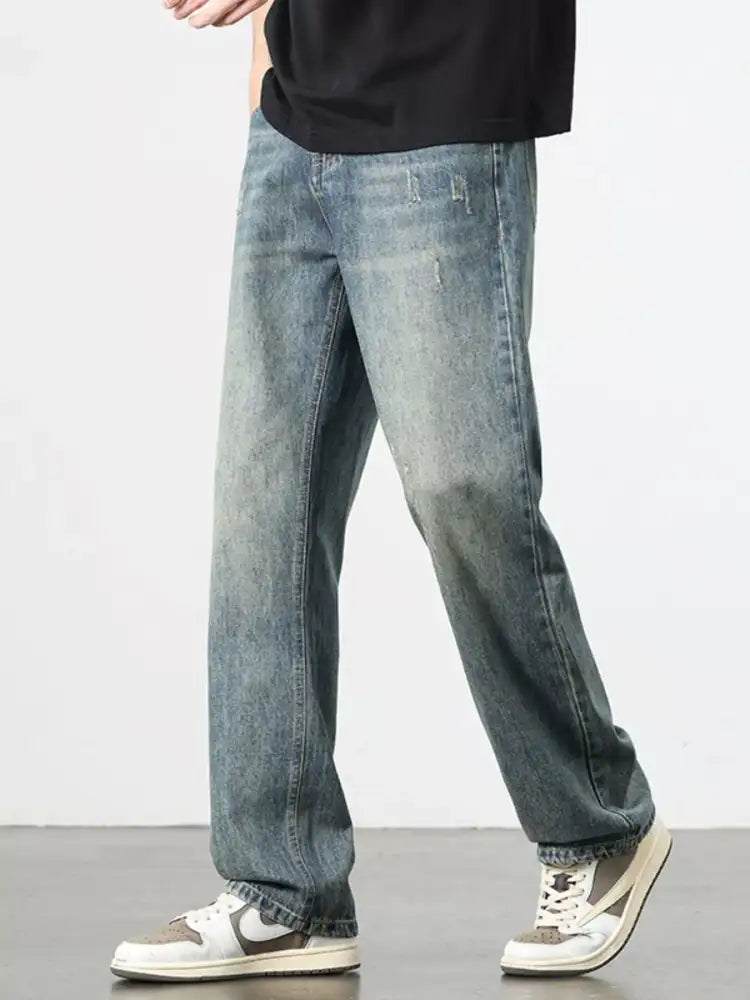 Men’s Washed Wide Leg Jeans