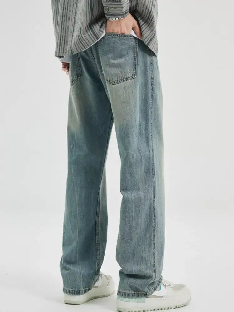 Men’s Washed Wide Leg Jeans