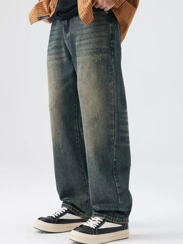 Men’s Washed Wide Leg Jeans