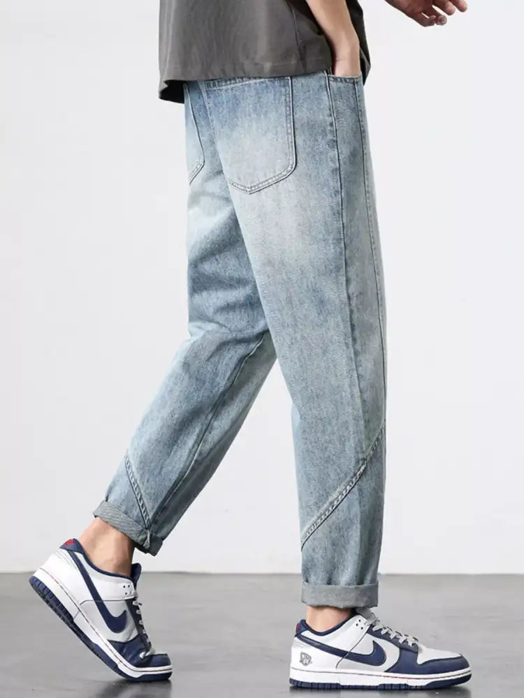Men’s Washed Wide Leg Jeans