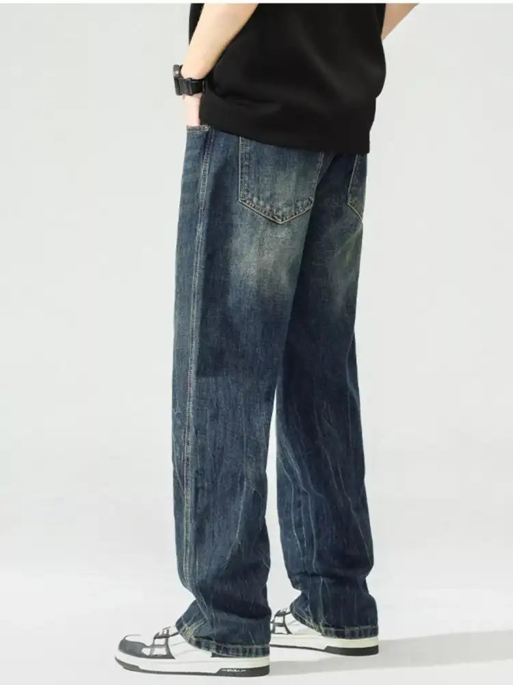 Men’s Washed Wide Leg Jeans