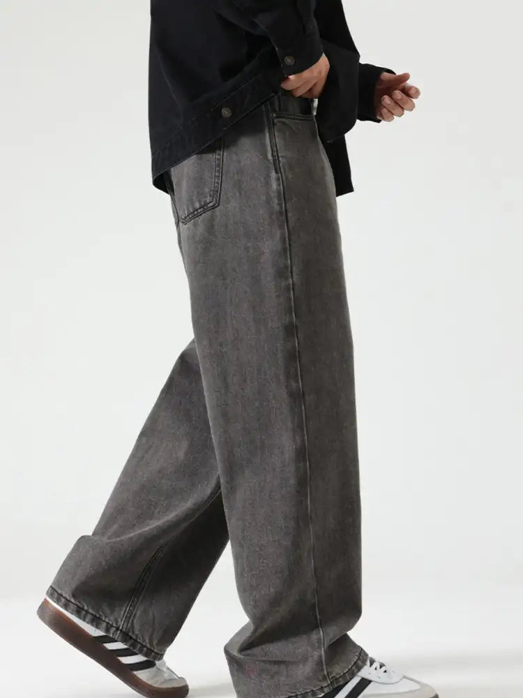 Men’s Washed Wide Leg Jeans