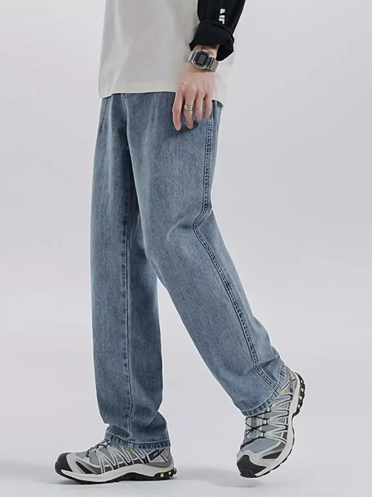 Men’s Washed Wide Leg Jeans