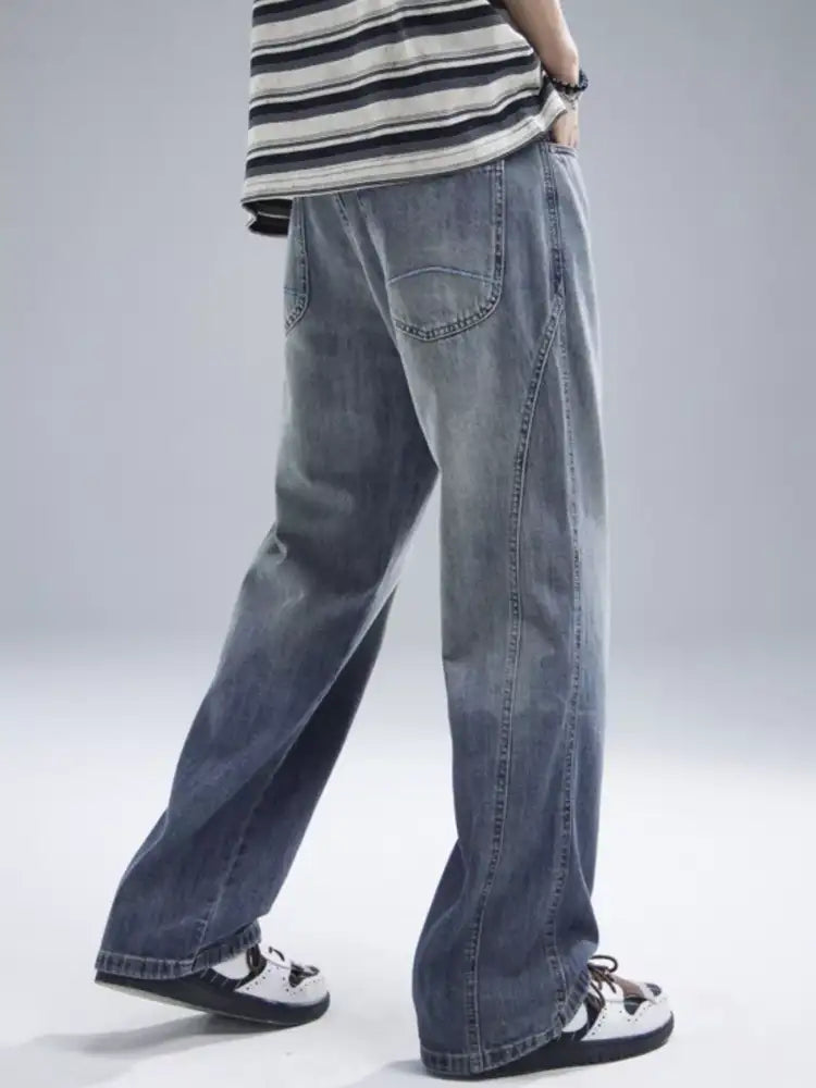 Men’s Washed Wide Leg Jeans