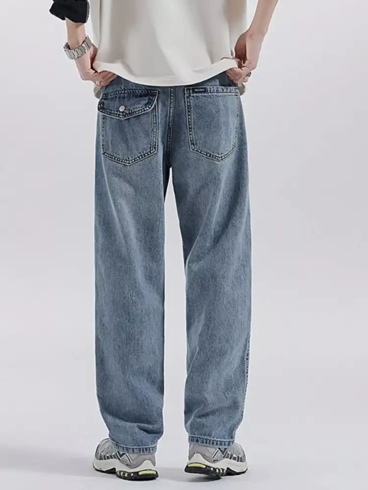Men’s Washed Wide Leg Jeans