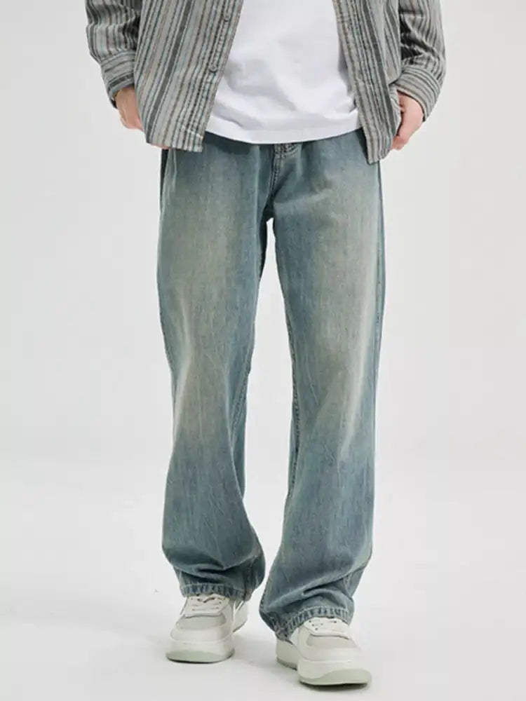 Men’s Washed Wide Leg Jeans