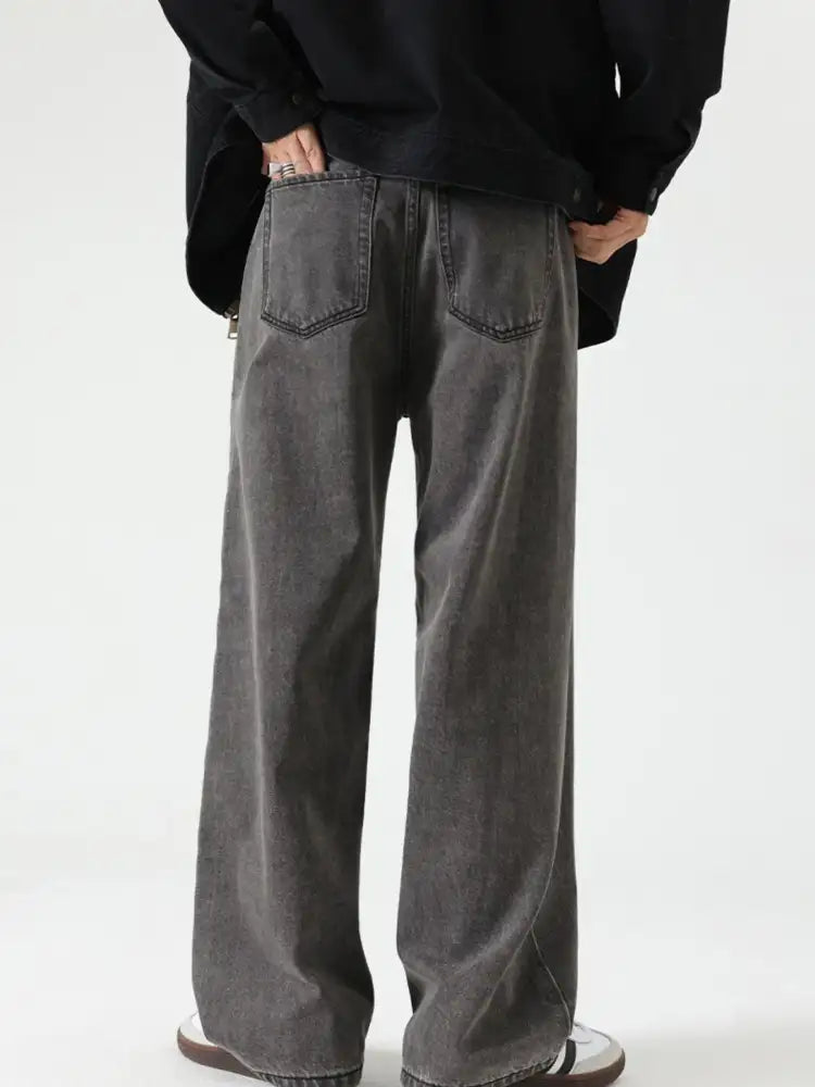 Men’s Washed Wide Leg Jeans