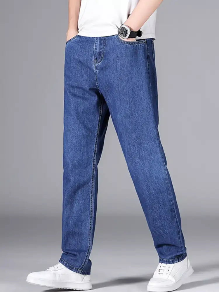 Men’s Washed Wide Leg Jeans