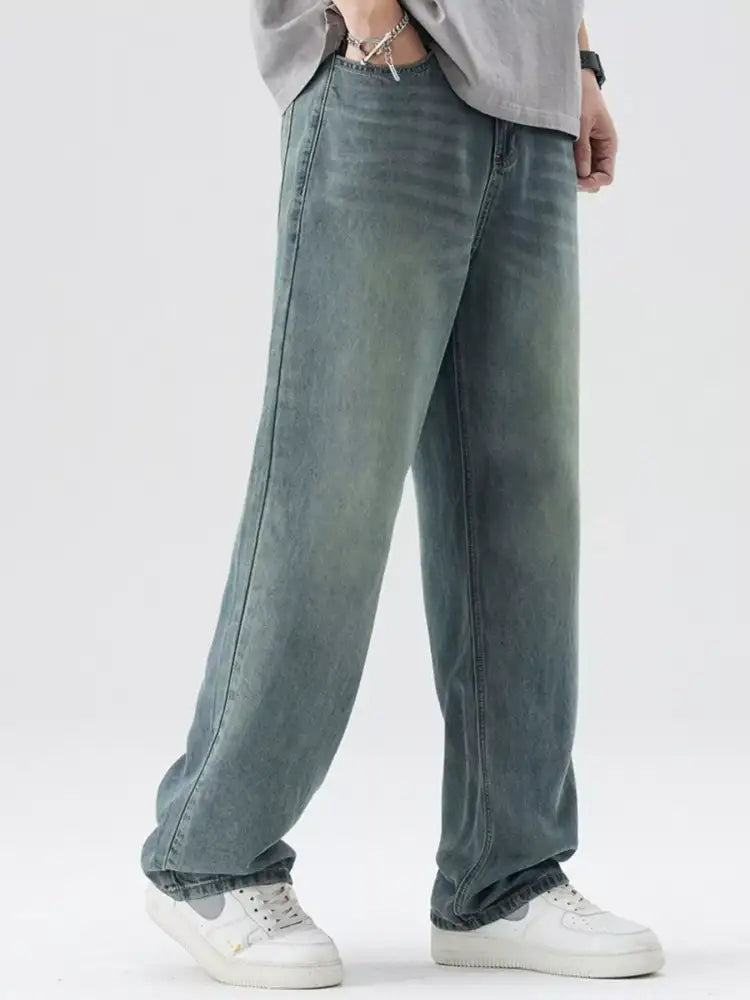 Men’s Washed Wide Leg Relaxed Fit Jeans