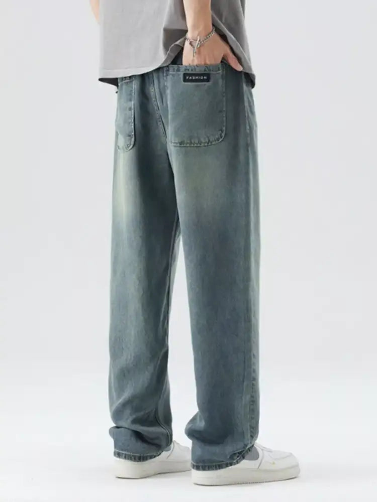 Men’s Washed Wide Leg Relaxed Fit Jeans