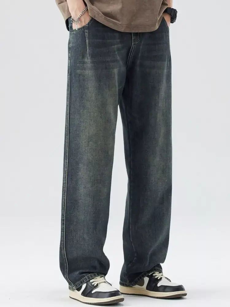Men’s Washed Wide Leg Relaxed Fit Jeans